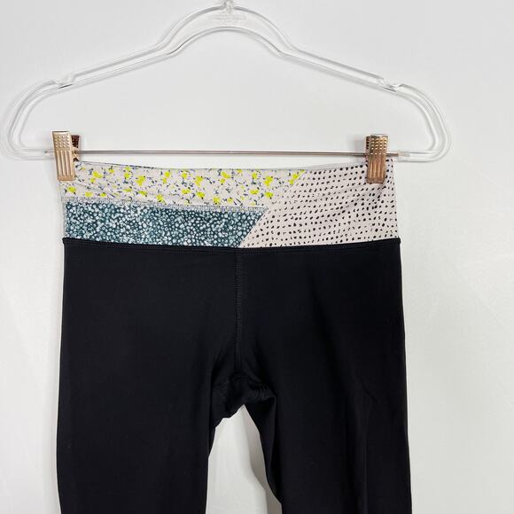 Lululemon Womens Size 4 Run Inspire Crop II Leggings Black Floral Colorblock - Picture 3 of 11
